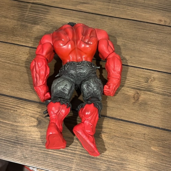 The Marvel legends red Incredible Hulk deluxe action figure - Picture 3 of 8